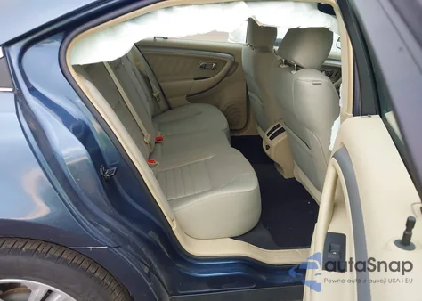 2018 Ford Taurus Se z USA, uszkodzony, nr VIN 1FAHP2D88JG138958